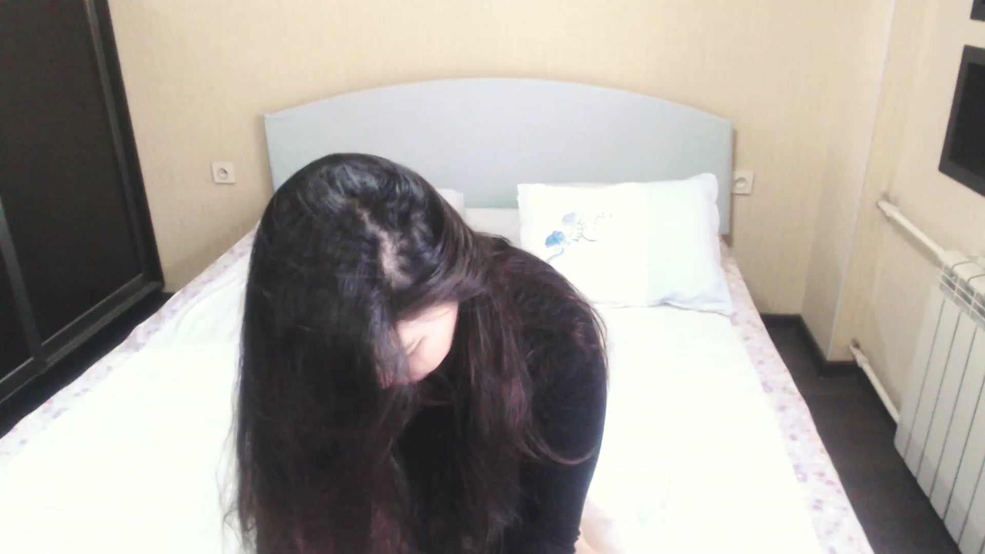 Gallery image thumbnail from AmaiSan's myfreecams stream on, 04/28/2025, 06:50 image 9 of 20