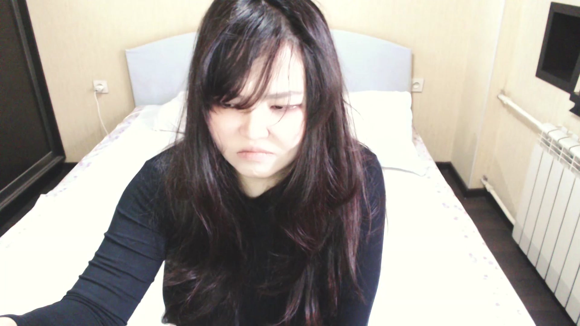 Gallery image thumbnail from AmaiSan's myfreecams stream on, 04/30/2025, 06:50 image 12 of 20