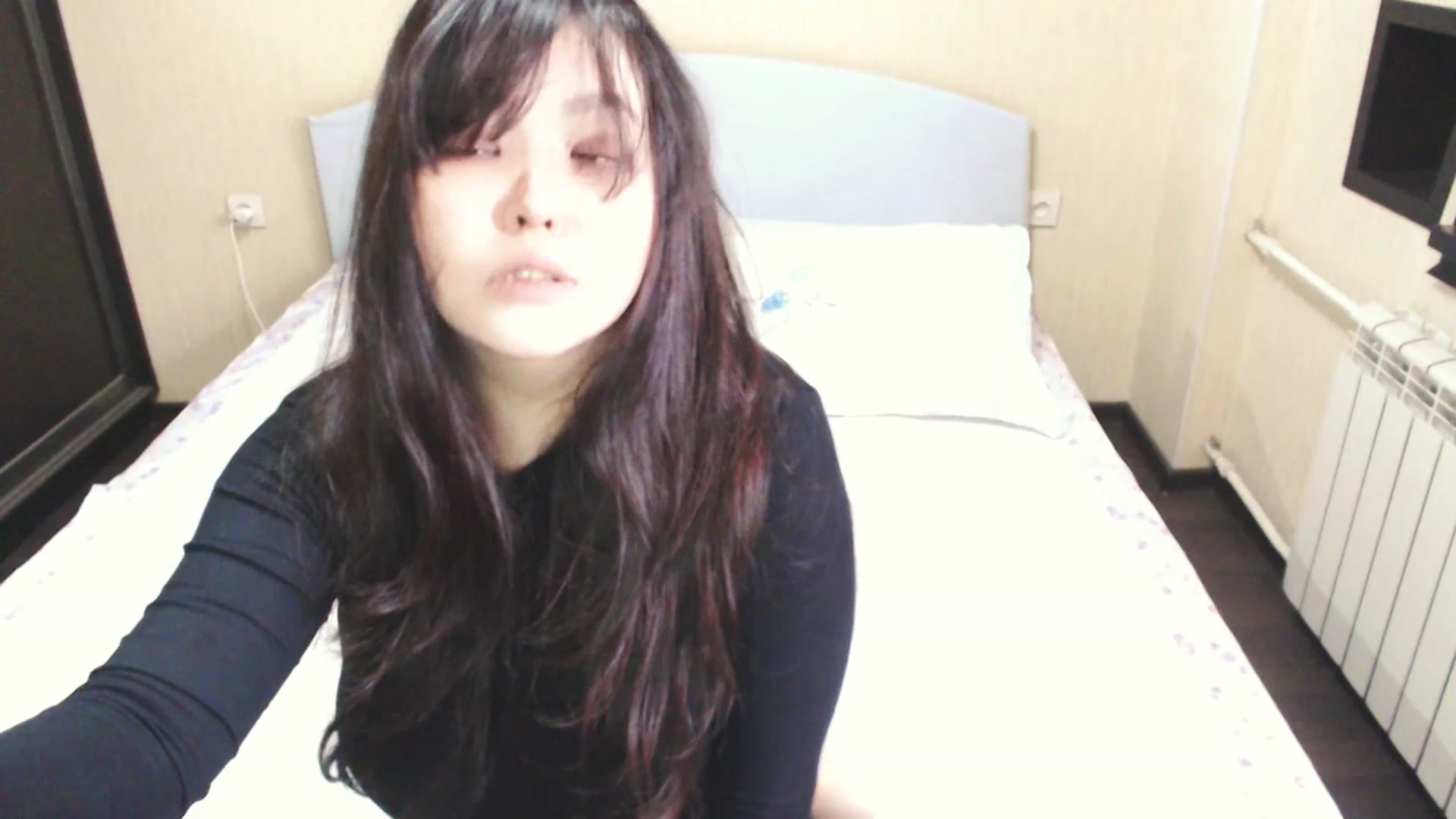 Gallery image thumbnail from AmaiSan's myfreecams stream on, 04/30/2025, 06:50 image 15 of 20