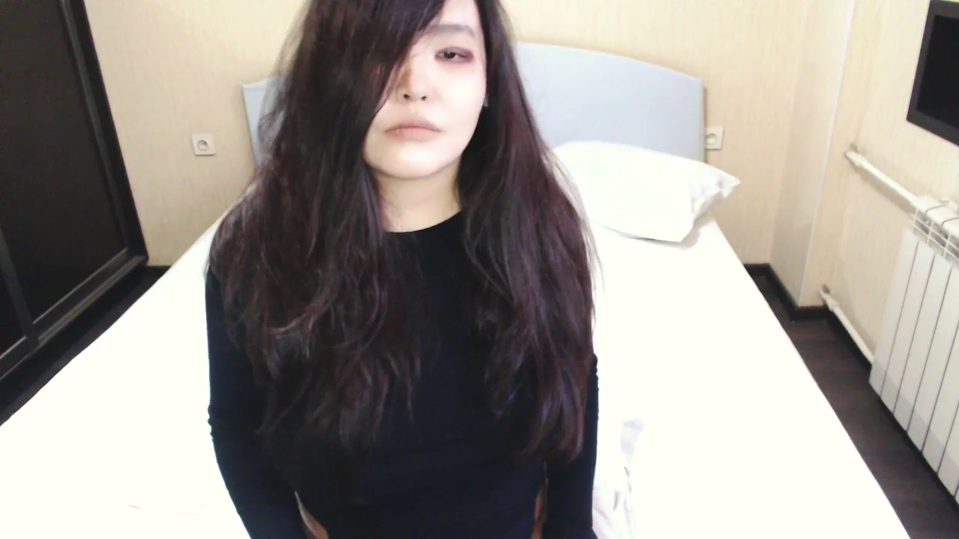 Gallery image thumbnail from AmaiSan's myfreecams stream on, 05/06/2025, 08:41 image 18 of 20