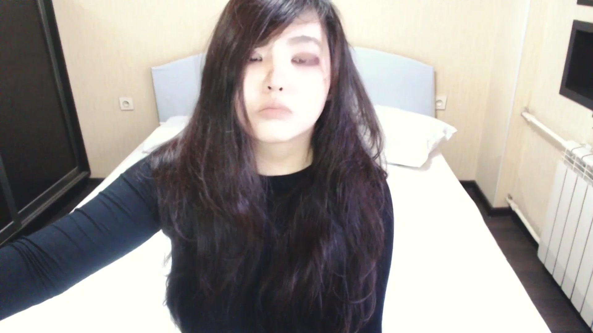 Gallery image thumbnail from AmaiSan's myfreecams stream on, 05/06/2025, 08:41 image 8 of 20