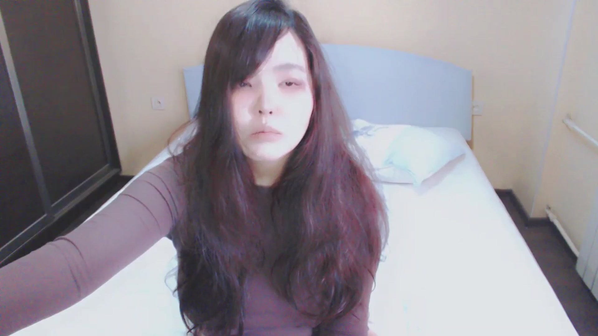 Gallery image thumbnail from AmaiSan's myfreecams stream on, 05/07/2025, 05:31 image 12 of 20