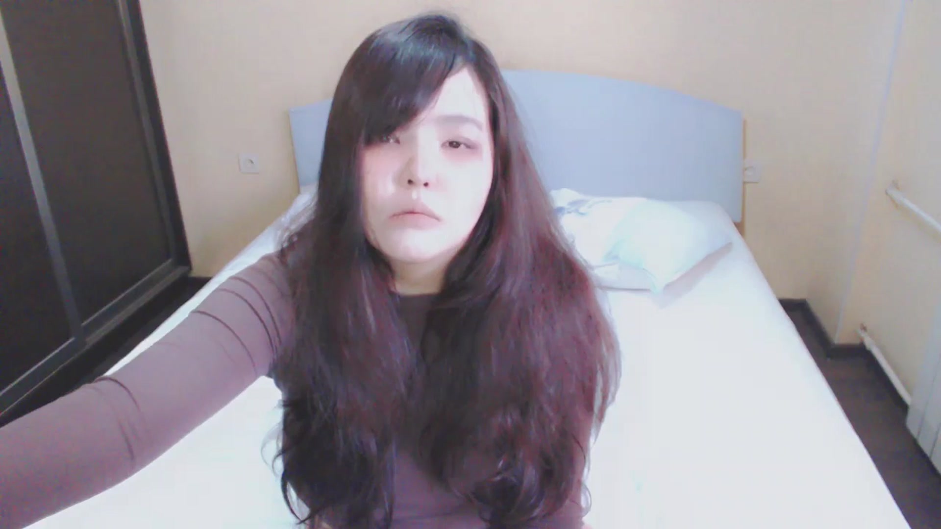 Gallery image thumbnail from AmaiSan's myfreecams stream on, 05/07/2025, 05:31 image 13 of 20