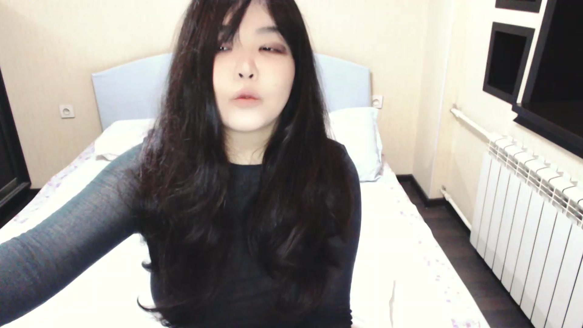 Gallery image thumbnail from AmaiSan's myfreecams stream on, 05/11/2025, 17:53 image 1 of 20