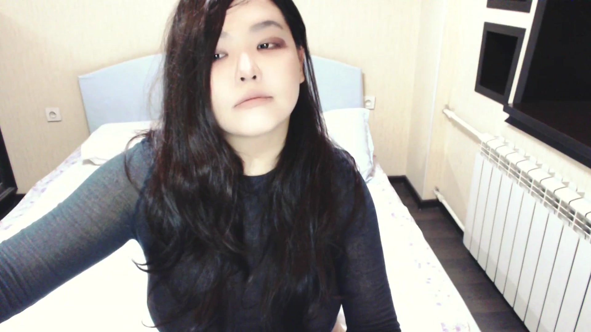 Gallery image thumbnail from AmaiSan's myfreecams stream on, 05/11/2025, 17:53 image 6 of 20