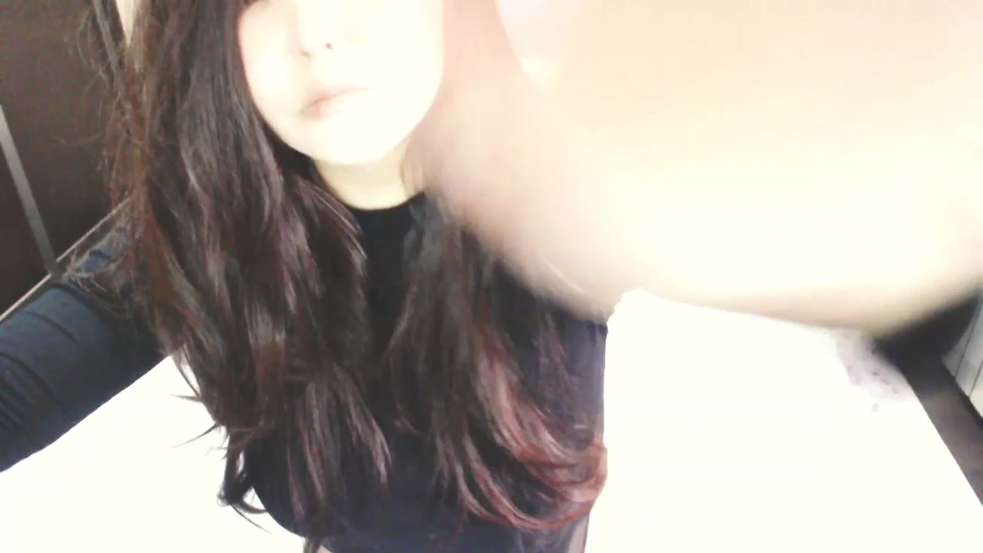 Gallery image thumbnail from AmaiSan's myfreecams stream on, 05/14/2025, 05:38 image 7 of 20