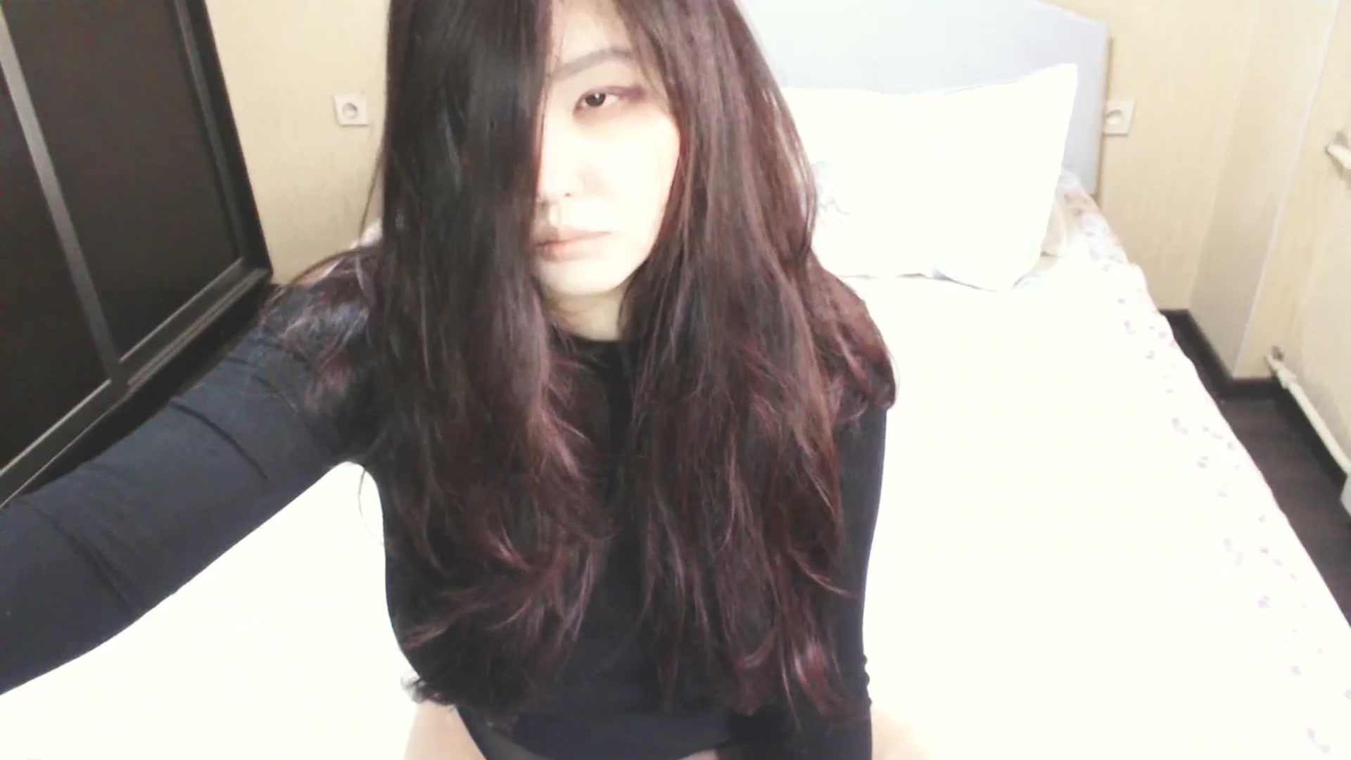 Gallery image thumbnail from AmaiSan's myfreecams stream on, 05/14/2025, 06:47 image 4 of 20