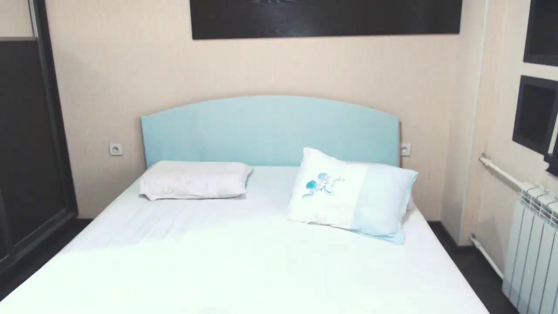 Gallery image thumbnail from AmaiSan's myfreecams stream on, 05/19/2025, 05:30 image 18 of 20