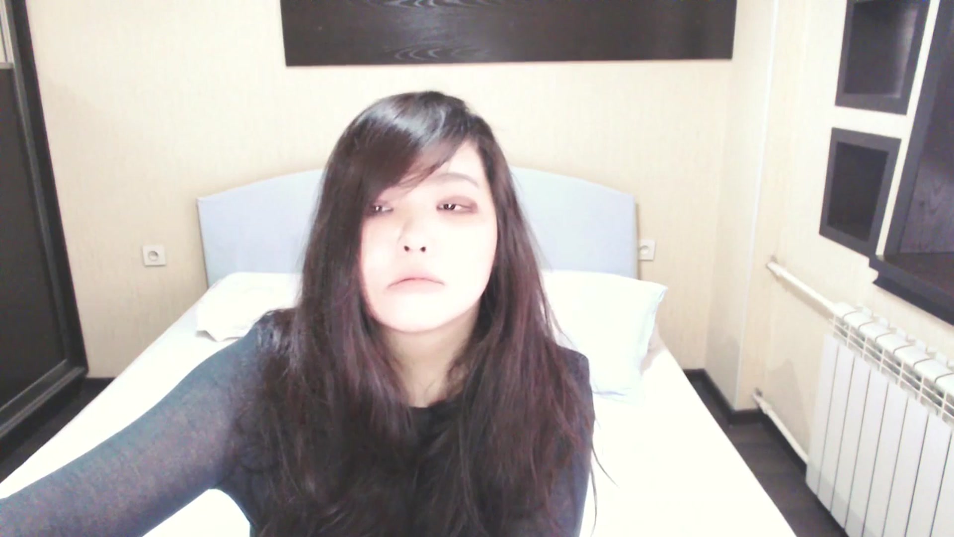 Gallery image thumbnail from AmaiSan's myfreecams stream on, 05/19/2025, 06:50 image 9 of 20