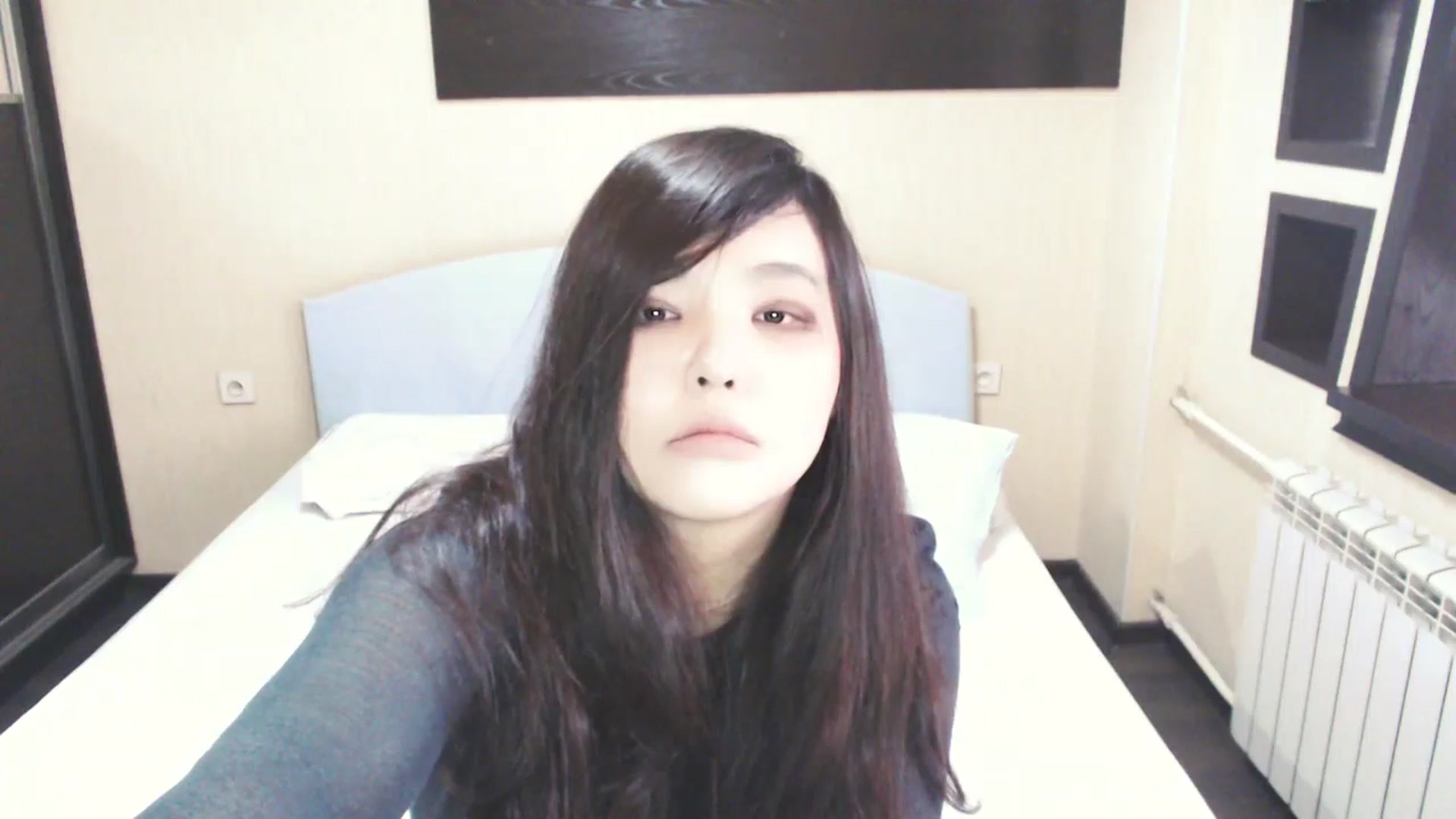 Gallery image thumbnail from AmaiSan's myfreecams stream on, 05/19/2025, 06:50 image 4 of 20