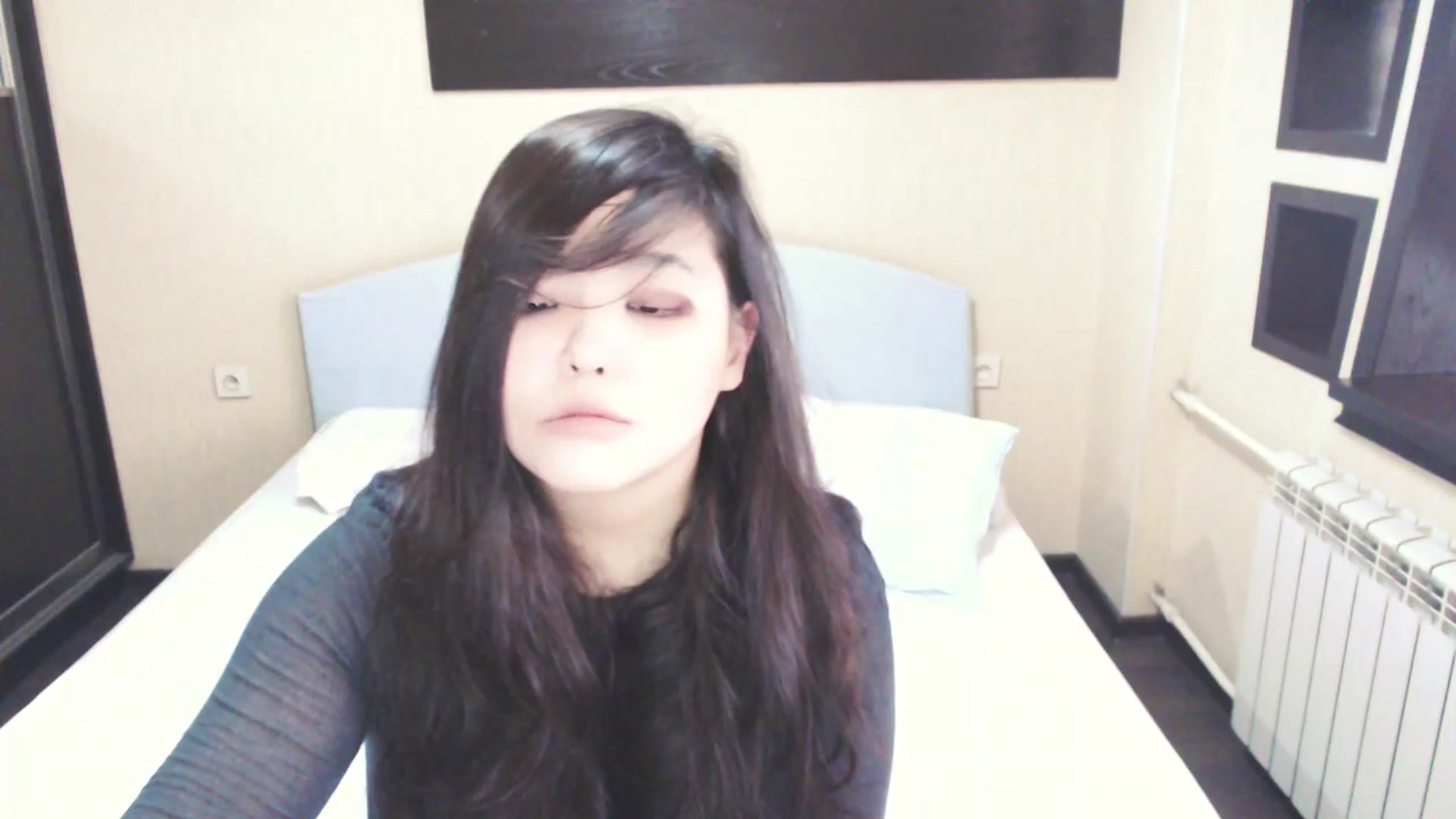 Gallery image thumbnail from AmaiSan's myfreecams stream on, 05/19/2025, 06:50 image 2 of 20