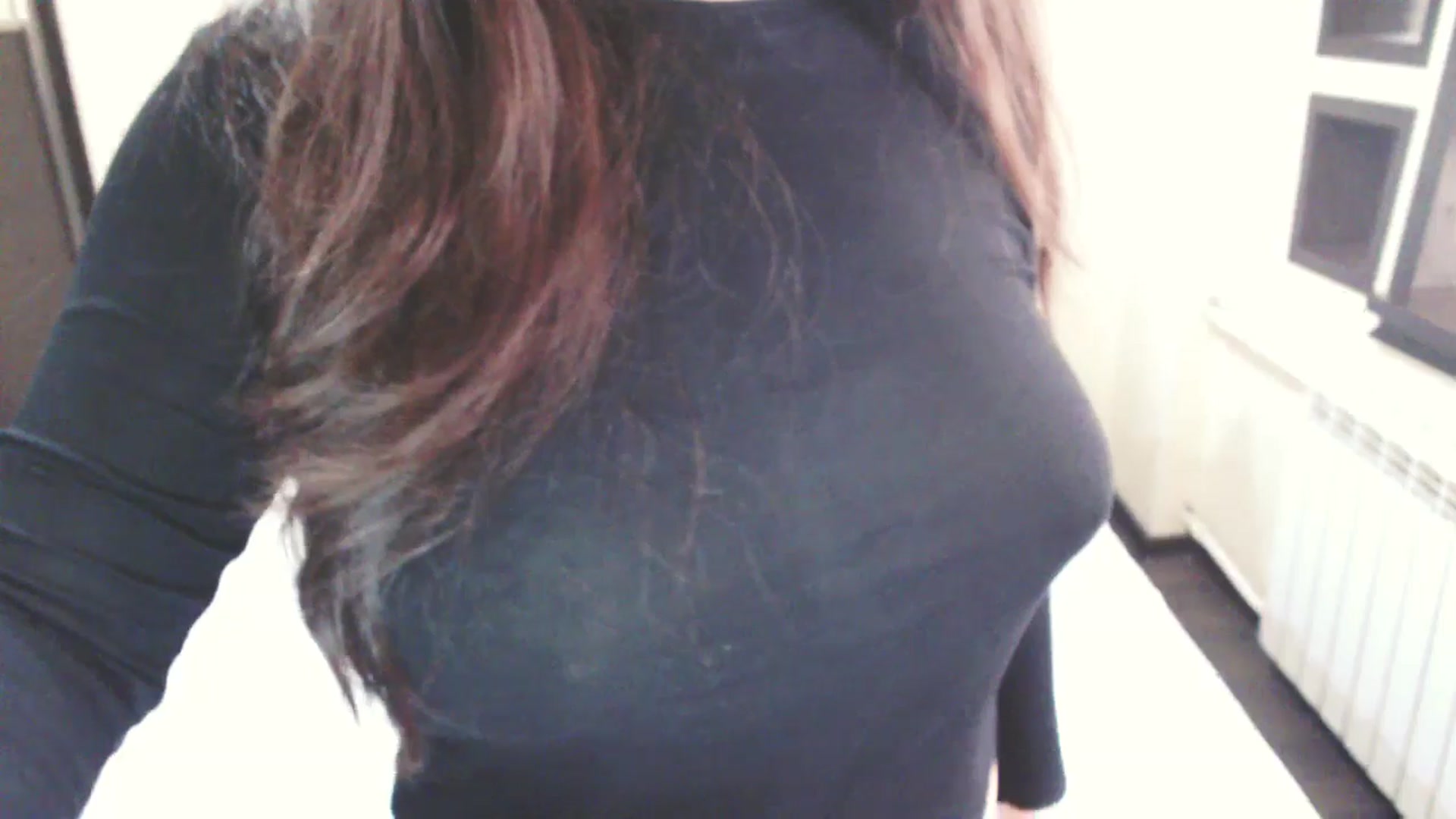 Gallery image thumbnail from AmaiSan's myfreecams stream on, 05/26/2025, 06:21 image 6 of 20