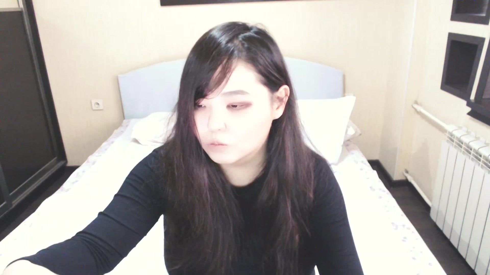 Gallery image thumbnail from AmaiSan's myfreecams stream on, 05/26/2025, 06:21 image 15 of 20