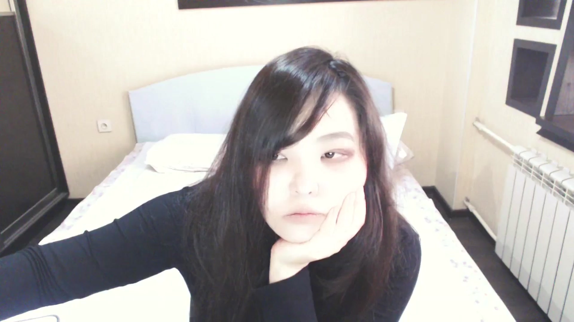 Gallery image thumbnail from AmaiSan's myfreecams stream on, 05/26/2025, 06:21 image 10 of 20