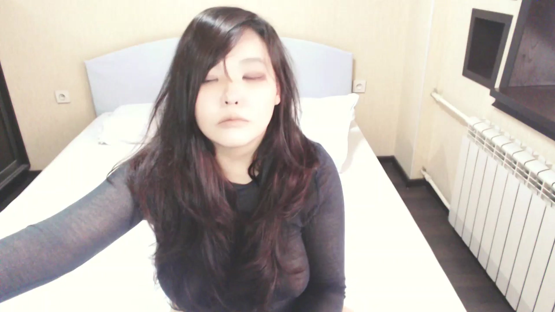 Gallery image thumbnail from AmaiSan's myfreecams stream on, 05/28/2025, 06:55 image 15 of 20