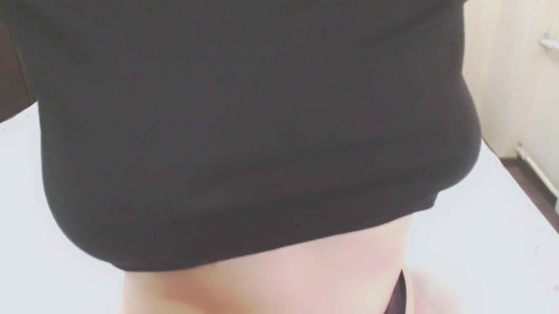 Gallery image thumbnail from AmaiSan's myfreecams stream on, 06/04/2025, 06:48 image 15 of 20
