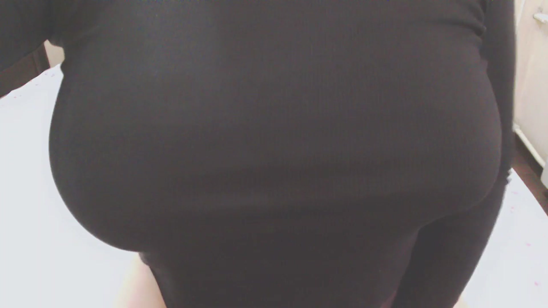 Gallery image thumbnail from AmaiSan's myfreecams stream on, 06/04/2025, 06:48 image 5 of 20