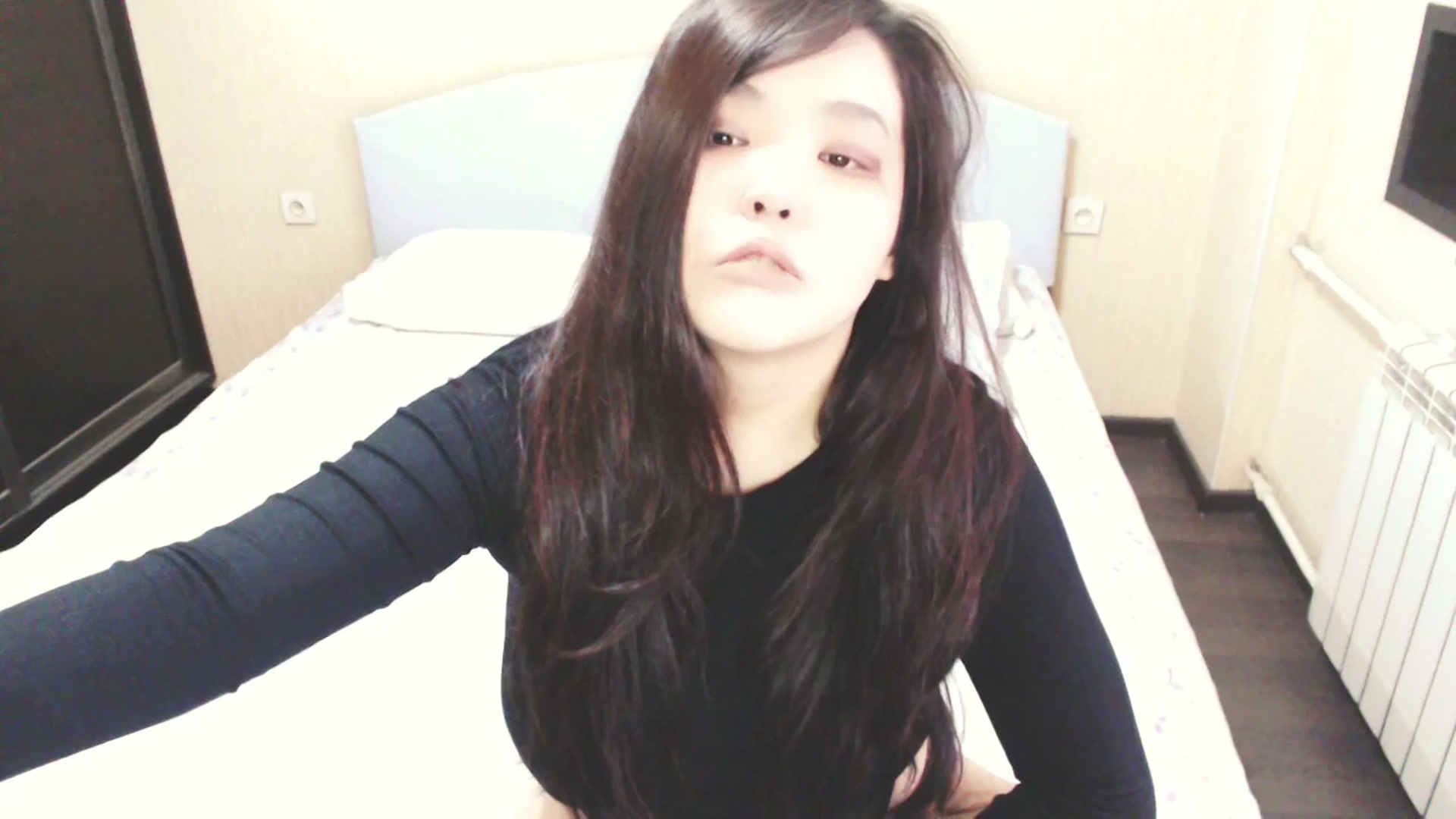 Gallery image thumbnail from AmaiSan's myfreecams stream on, 06/04/2025, 06:48 image 11 of 20