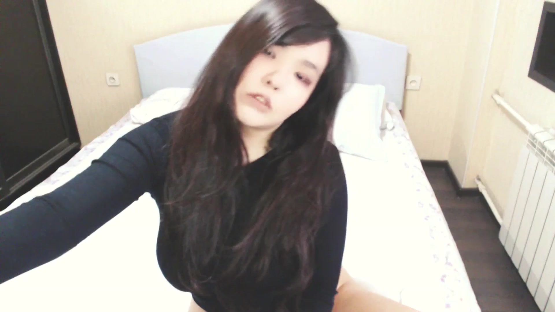 Gallery image thumbnail from AmaiSan's myfreecams stream on, 06/04/2025, 06:48 image 13 of 20