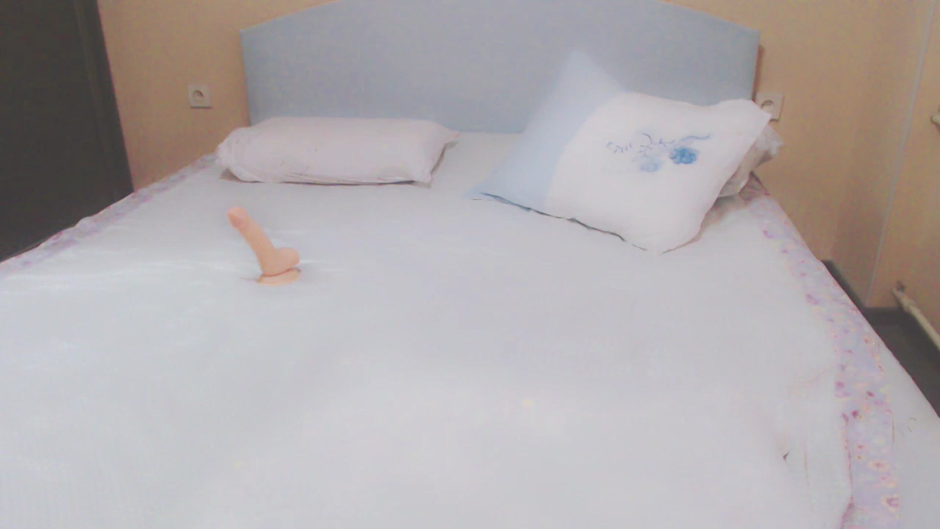 Gallery image thumbnail from AmaiSan's myfreecams stream on, 06/06/2025, 07:14 image 18 of 20
