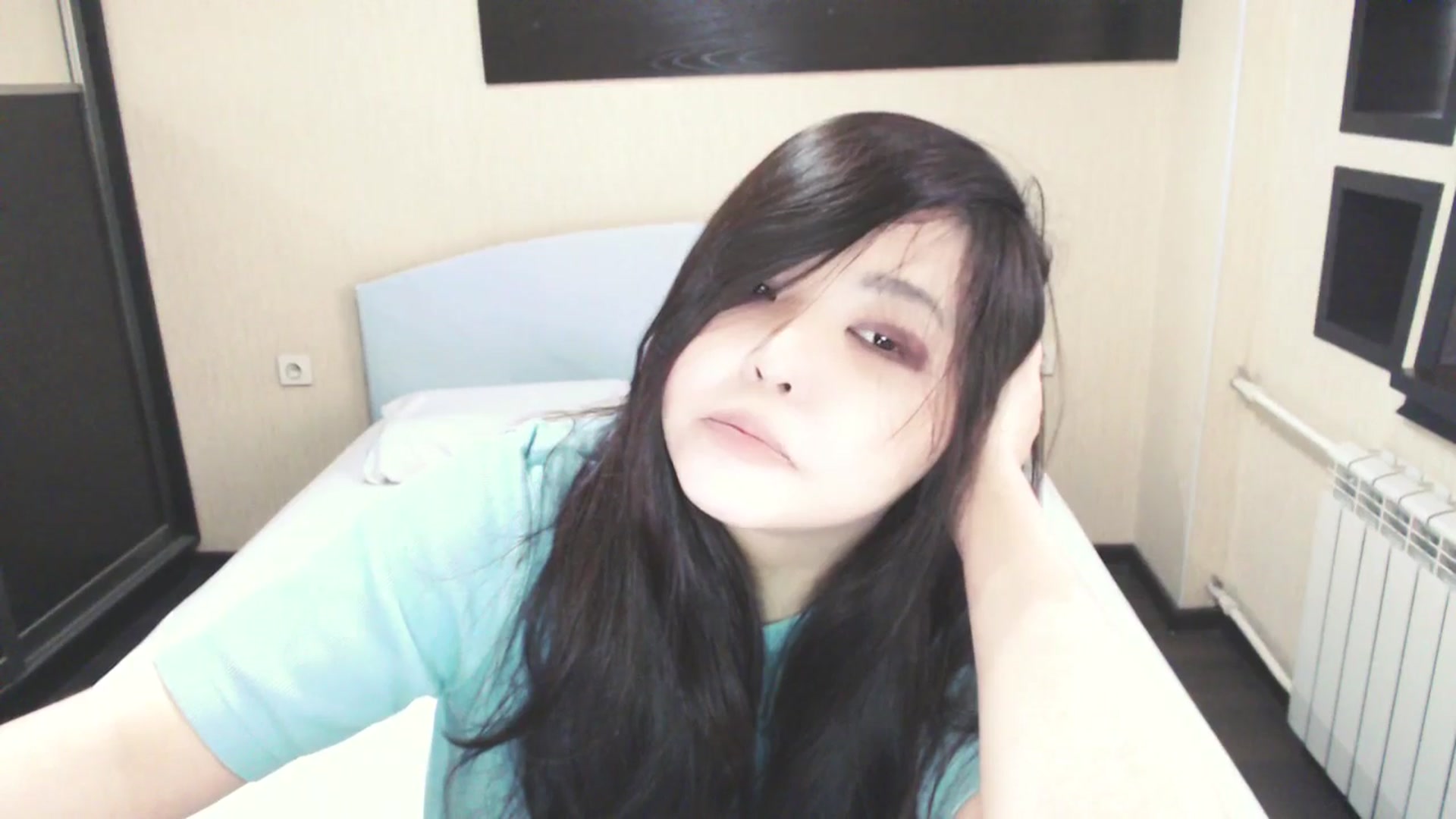 Gallery image thumbnail from AmaiSan's myfreecams stream on, 06/08/2025, 07:33 image 9 of 20