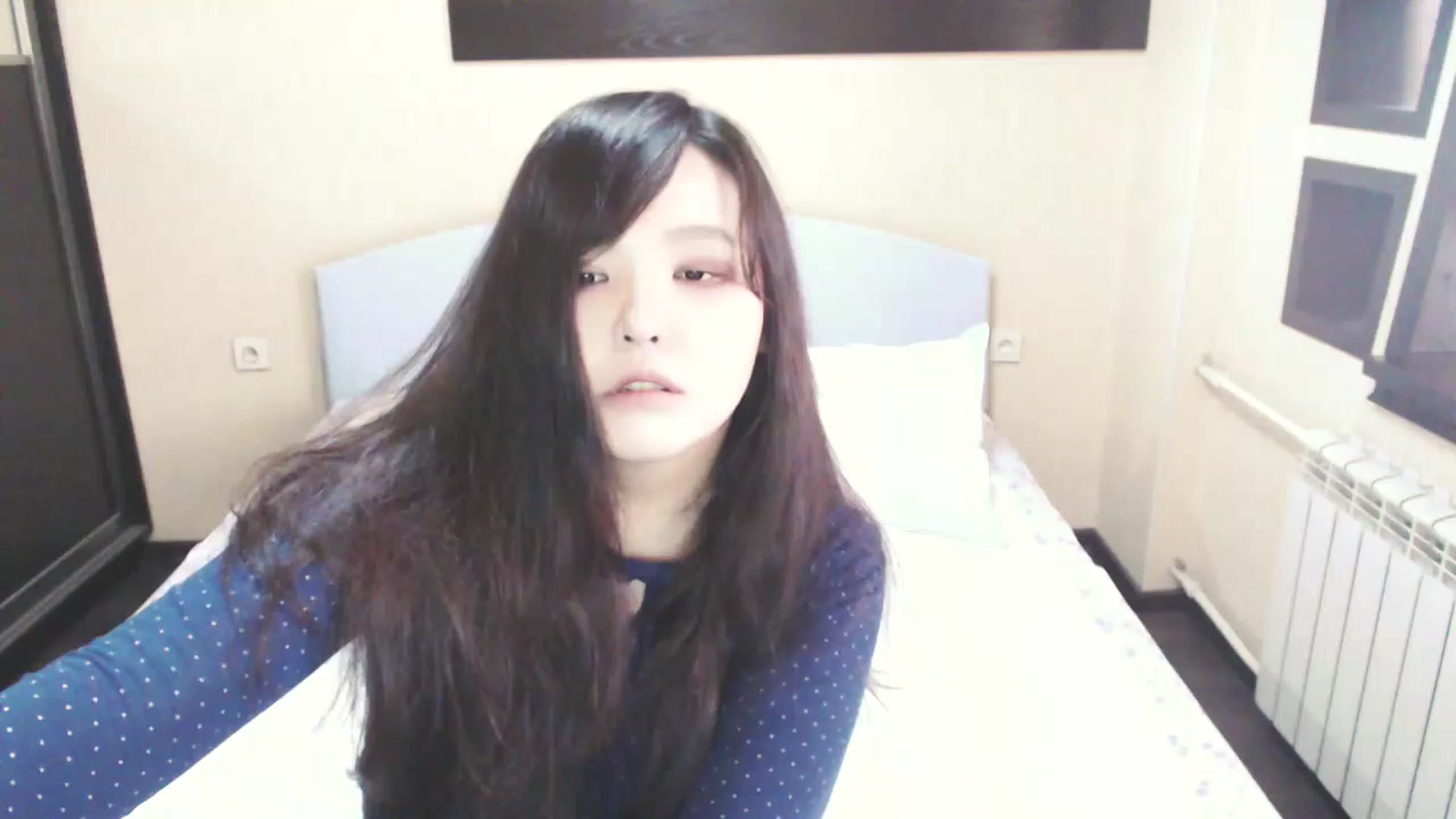 Gallery image thumbnail from AmaiSan's myfreecams stream on, 06/25/2025, 07:04 image 2 of 20