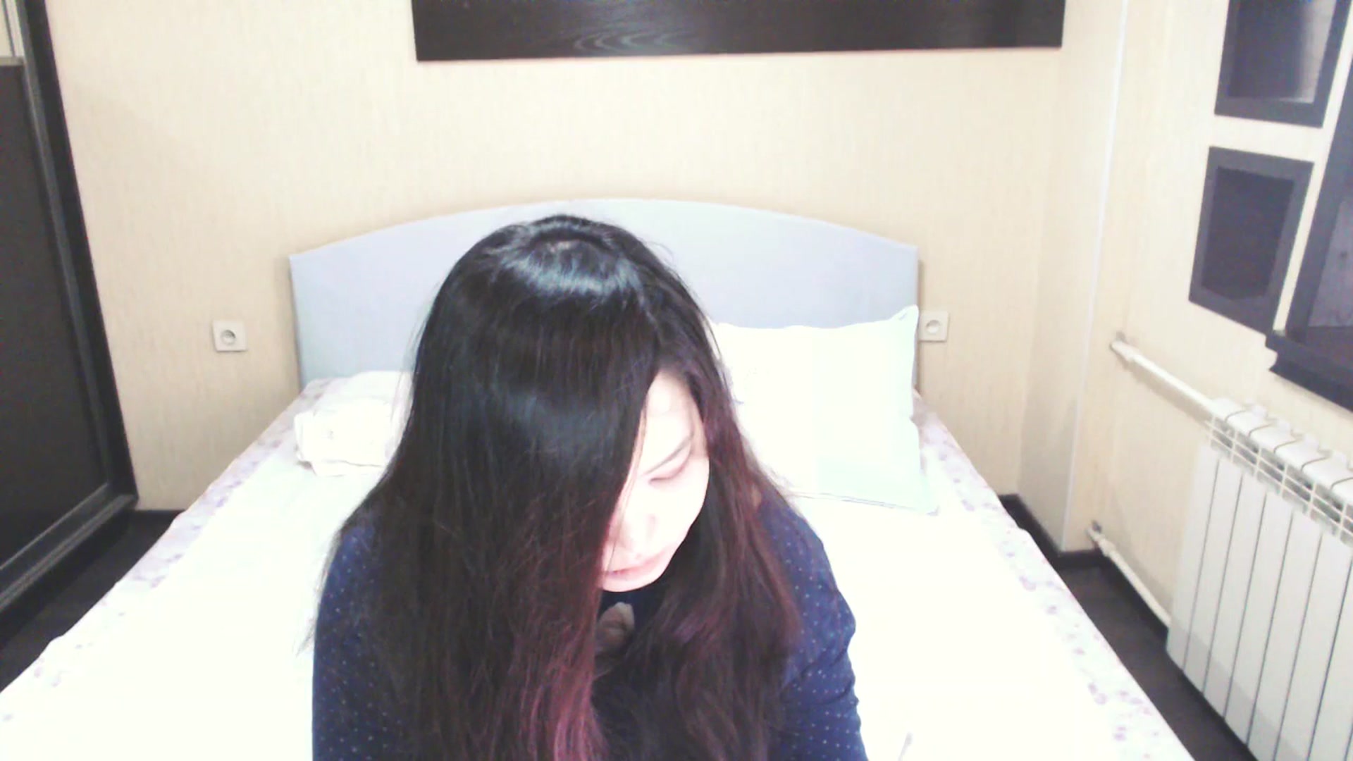 Gallery image thumbnail from AmaiSan's myfreecams stream on, 06/25/2025, 07:04 image 10 of 20