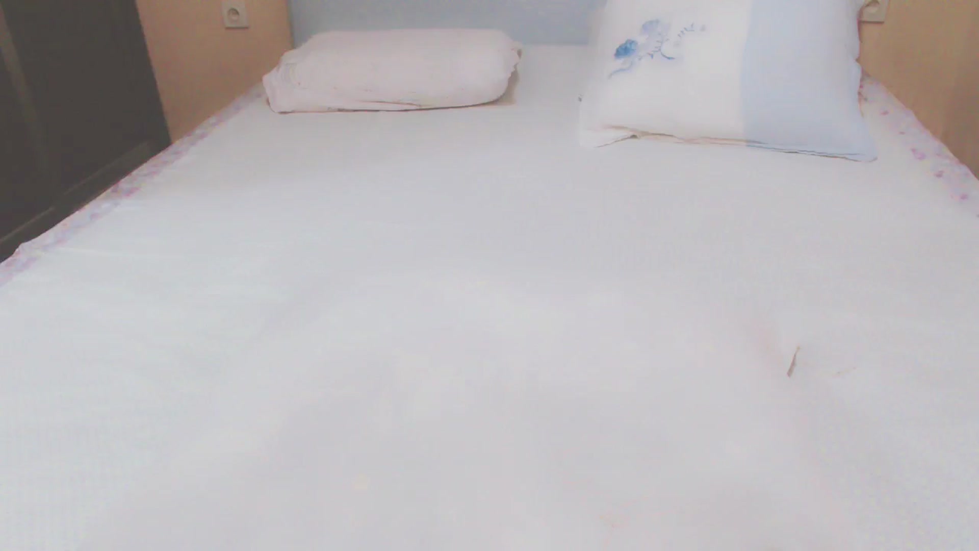 Gallery image thumbnail from AmaiSan's myfreecams stream on, 07/10/2025, 07:43 image 9 of 20