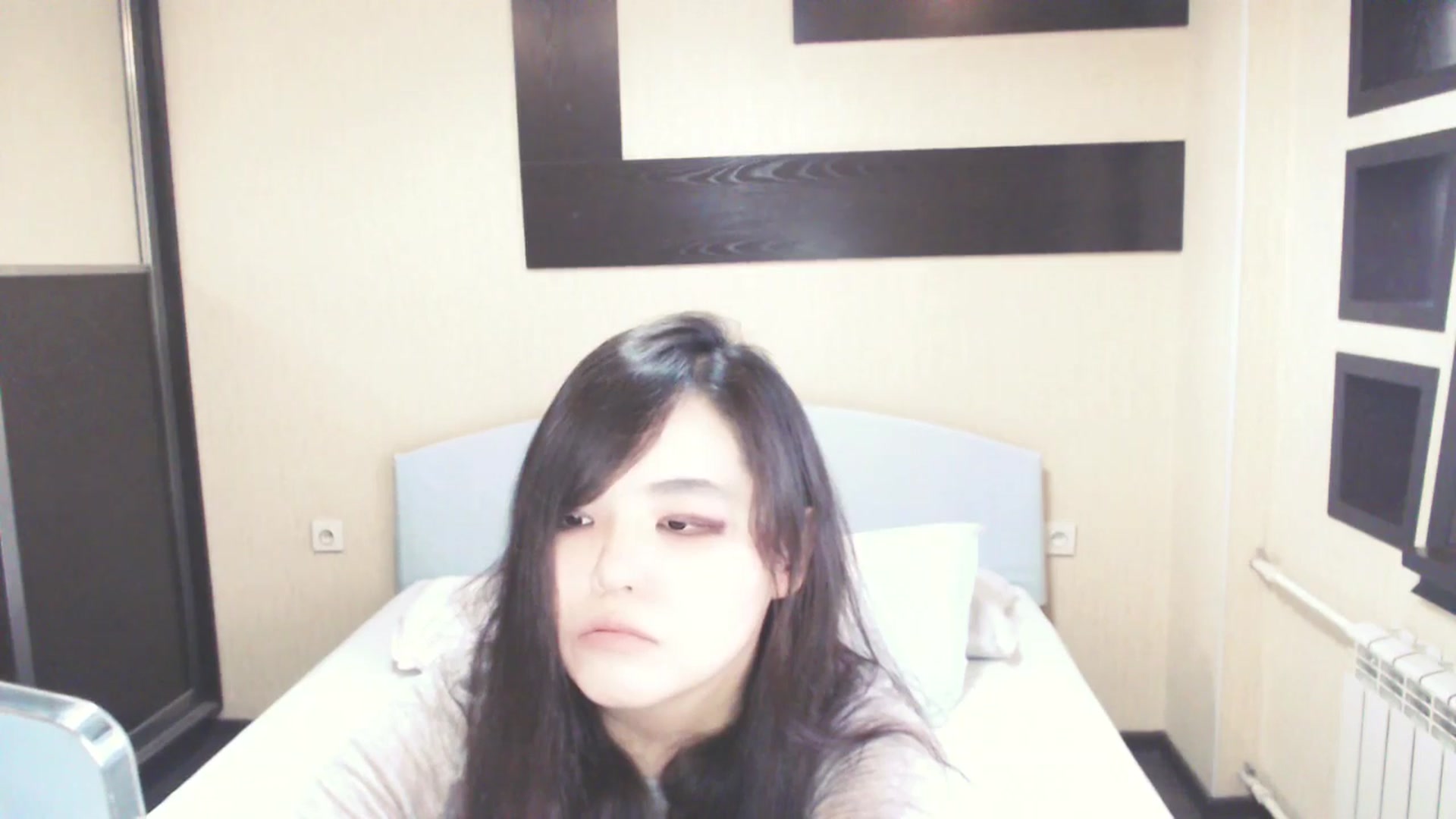 Gallery image thumbnail from AmaiSan's myfreecams stream on, 08/03/2025, 07:37 image 4 of 20