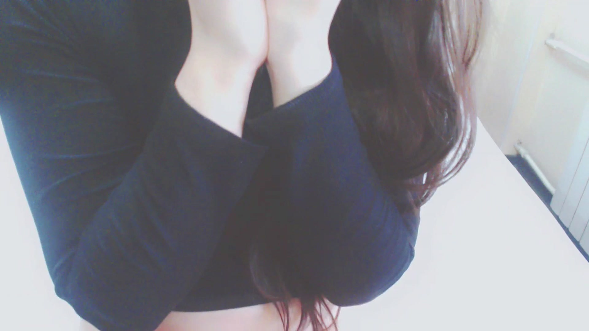 Gallery image thumbnail from AmaiSan's myfreecams stream on, 08/04/2025, 07:01 image 19 of 20