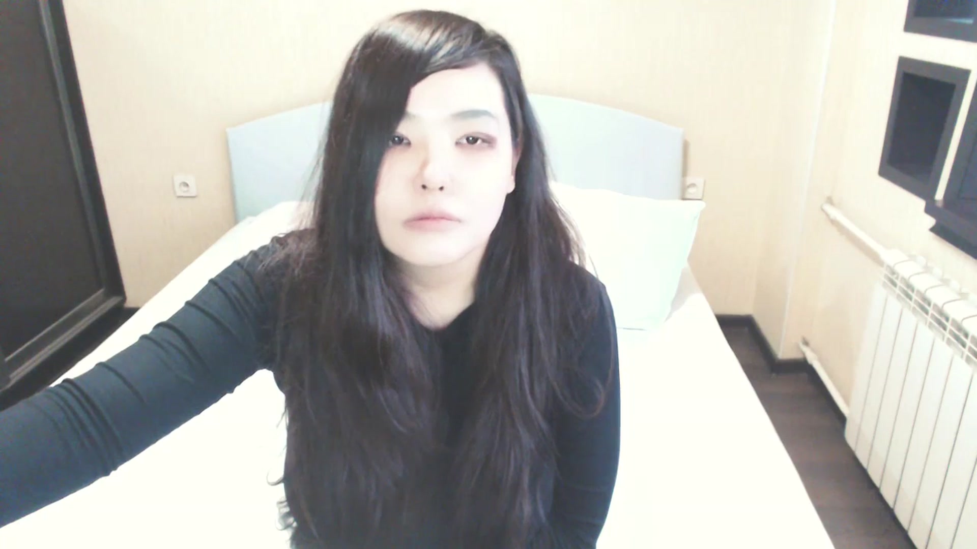 Gallery image thumbnail from AmaiSan's myfreecams stream on, 08/06/2025, 07:25 image 10 of 20