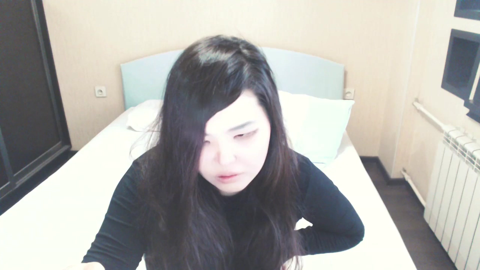 Gallery image thumbnail from AmaiSan's myfreecams stream on, 08/06/2025, 07:25 image 1 of 20