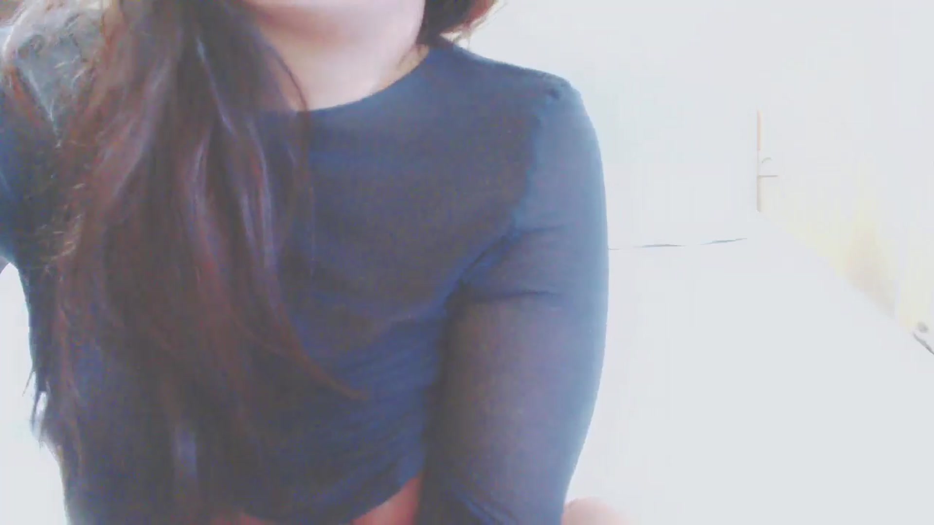 Gallery image thumbnail from AmaiSan's myfreecams stream on, 08/08/2025, 07:05 image 17 of 20