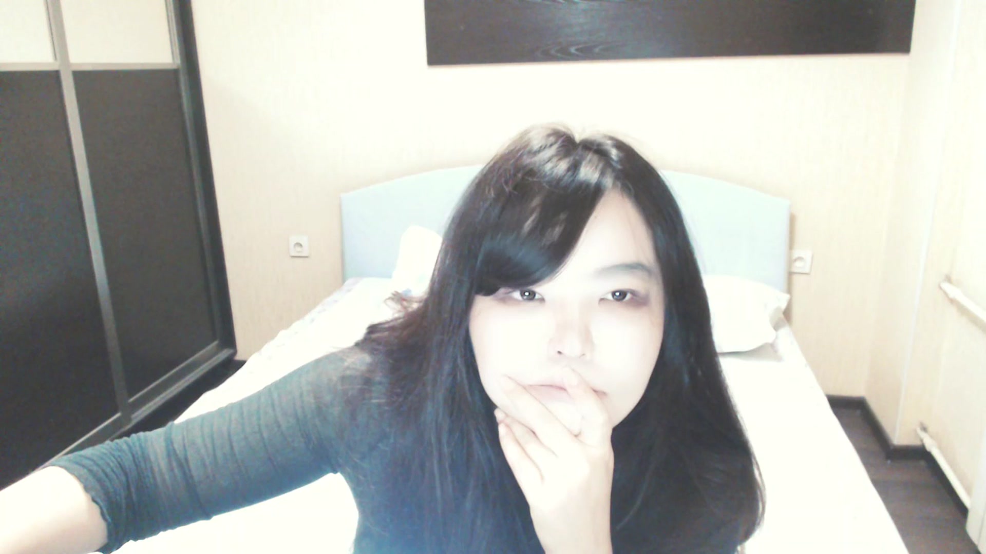Gallery image thumbnail from AmaiSan's myfreecams stream on, 08/09/2025, 21:24 image 1 of 20