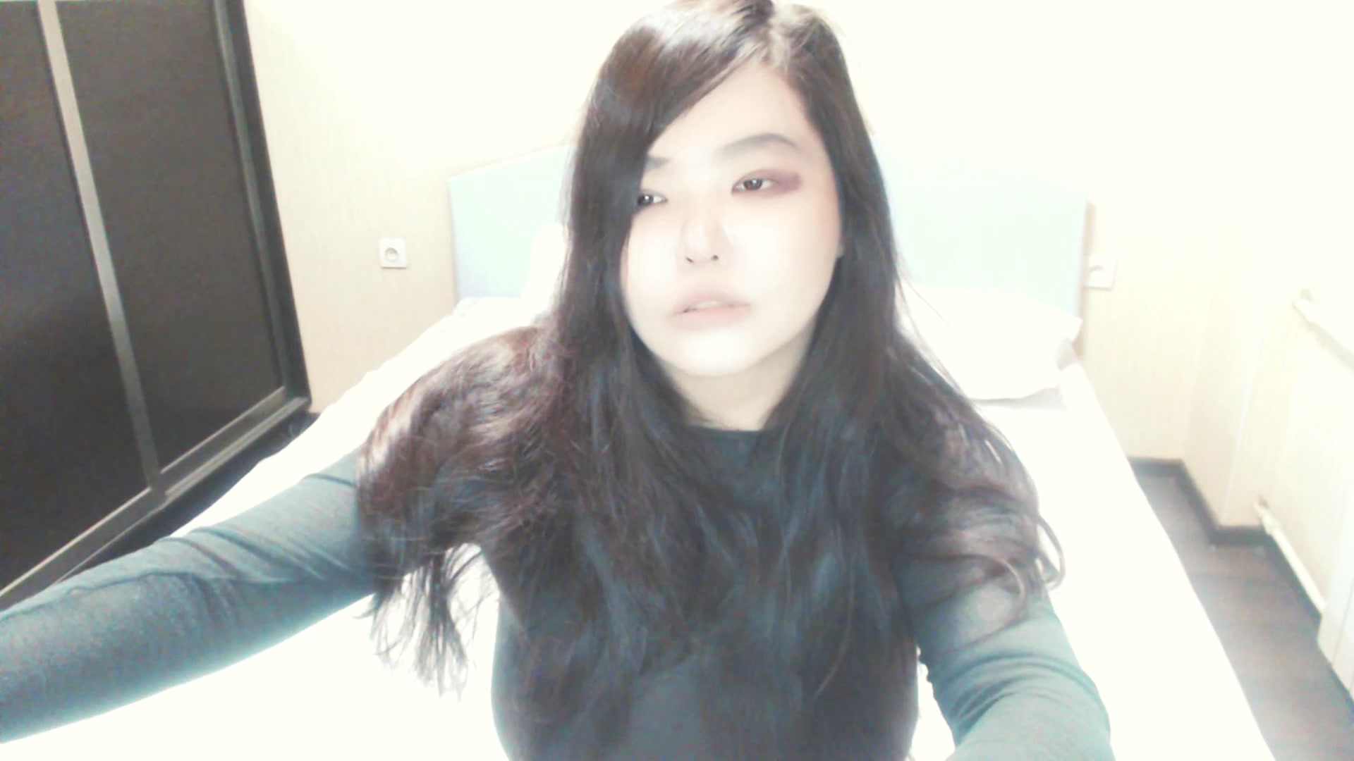 Gallery image thumbnail from AmaiSan's myfreecams stream on, 08/09/2025, 21:24 image 19 of 20
