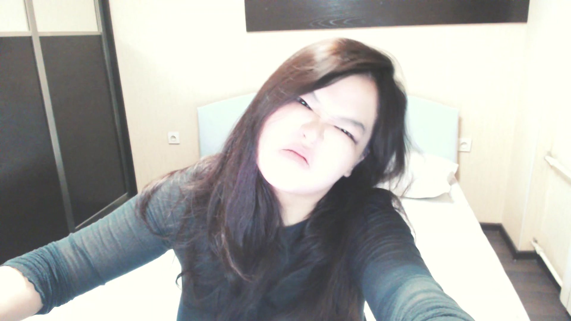 Gallery image thumbnail from AmaiSan's myfreecams stream on, 08/09/2025, 21:24 image 3 of 20