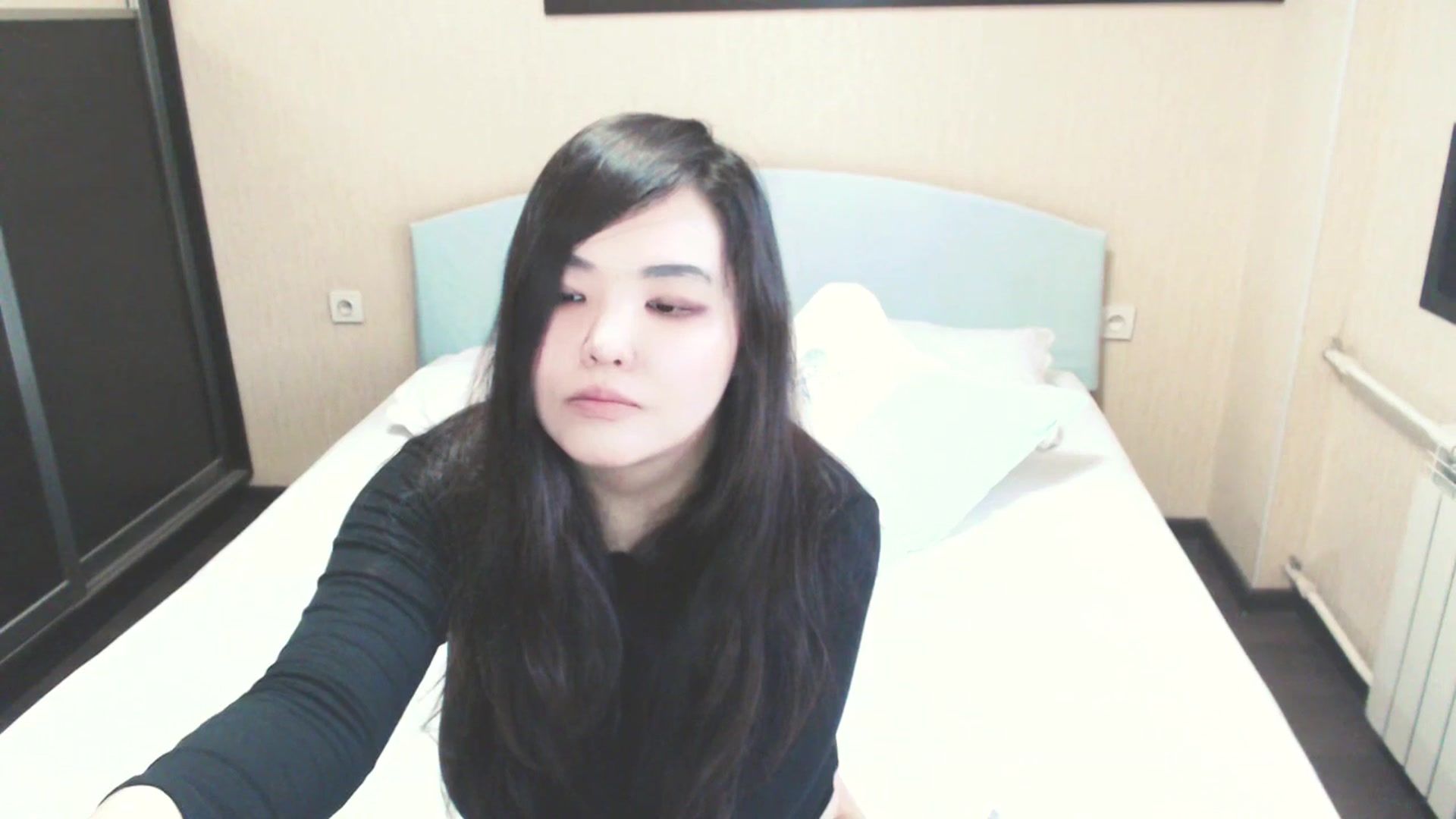 Gallery image thumbnail from AmaiSan's myfreecams stream on, 08/13/2025, 06:00 image 15 of 20