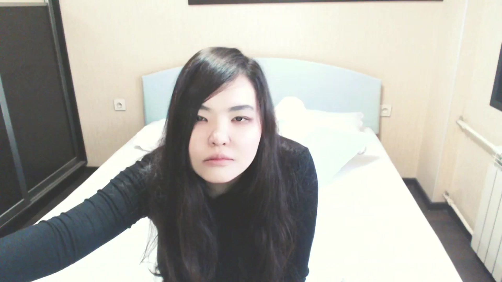 Gallery image thumbnail from AmaiSan's myfreecams stream on, 08/13/2025, 06:00 image 9 of 20