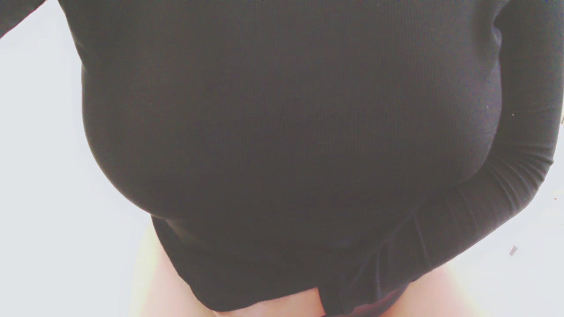 Gallery image thumbnail from AmaiSan's myfreecams stream on, 08/13/2025, 06:40 image 6 of 20