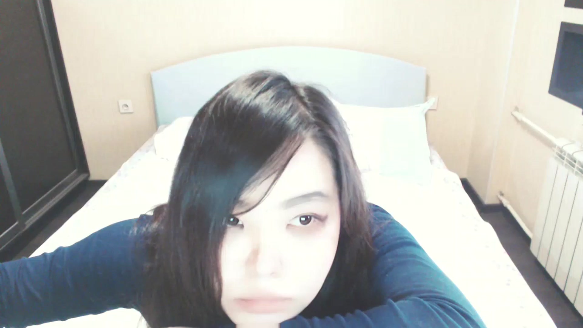 Gallery image thumbnail from AmaiSan's myfreecams stream on, 08/18/2025, 05:53 image 4 of 20