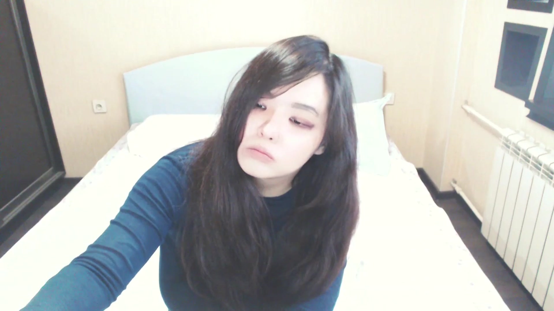 Gallery image thumbnail from AmaiSan's myfreecams stream on, 08/18/2025, 05:53 image 11 of 20