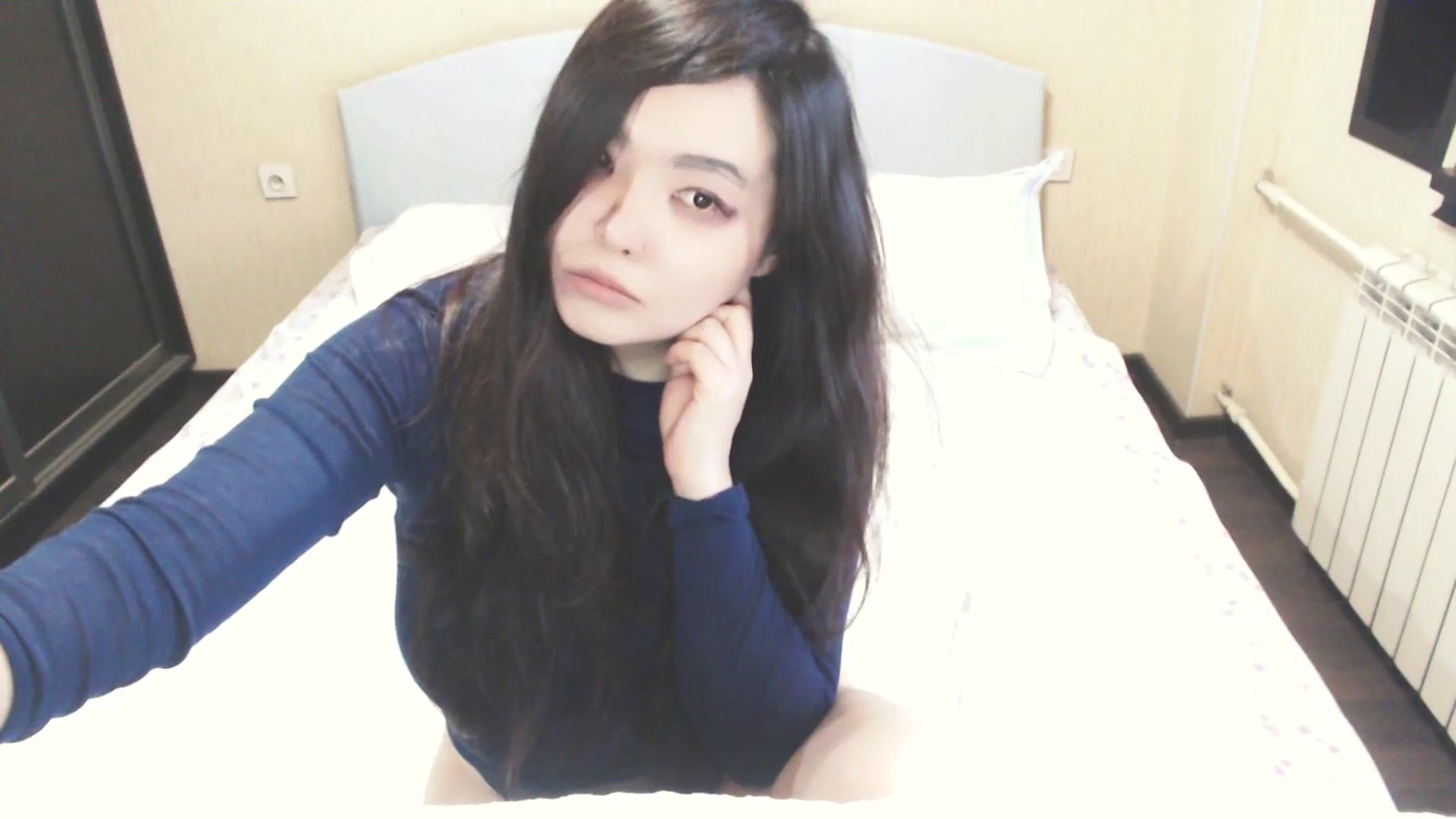 Gallery image thumbnail from AmaiSan's myfreecams stream on, 08/18/2025, 07:50 image 7 of 20