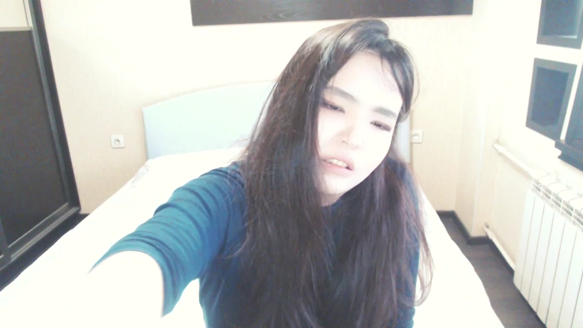Gallery image thumbnail from AmaiSan's myfreecams stream on, 08/20/2025, 06:01 image 12 of 20