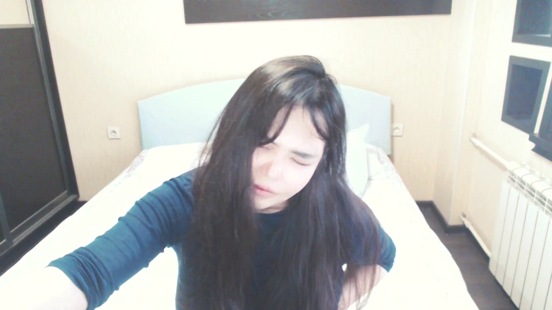 Gallery image thumbnail from AmaiSan's myfreecams stream on, 08/20/2025, 06:01 image 15 of 20
