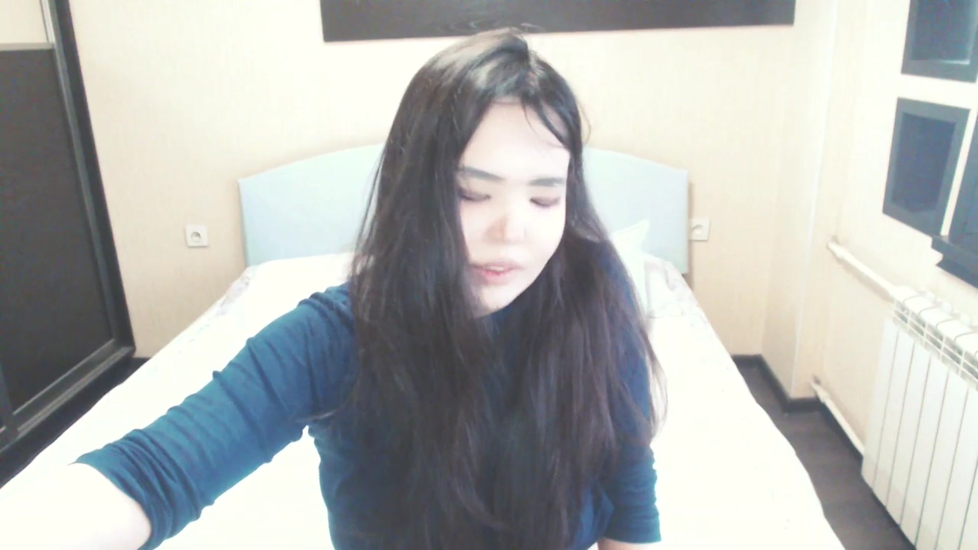 Gallery image thumbnail from AmaiSan's myfreecams stream on, 08/20/2025, 06:01 image 13 of 20