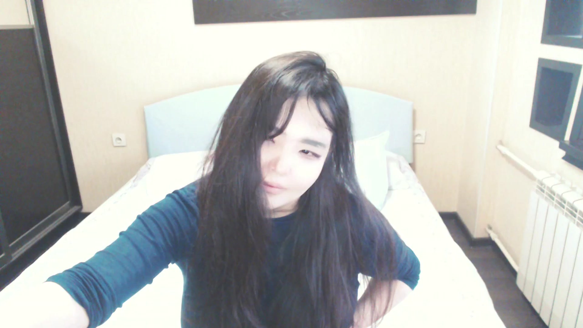 Gallery image thumbnail from AmaiSan's myfreecams stream on, 08/20/2025, 06:01 image 18 of 20