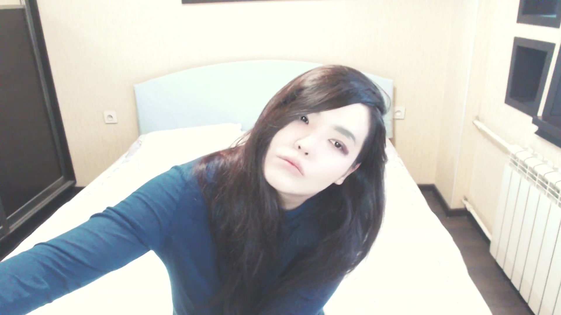 Gallery image thumbnail from AmaiSan's myfreecams stream on, 08/20/2025, 06:50 image 11 of 20