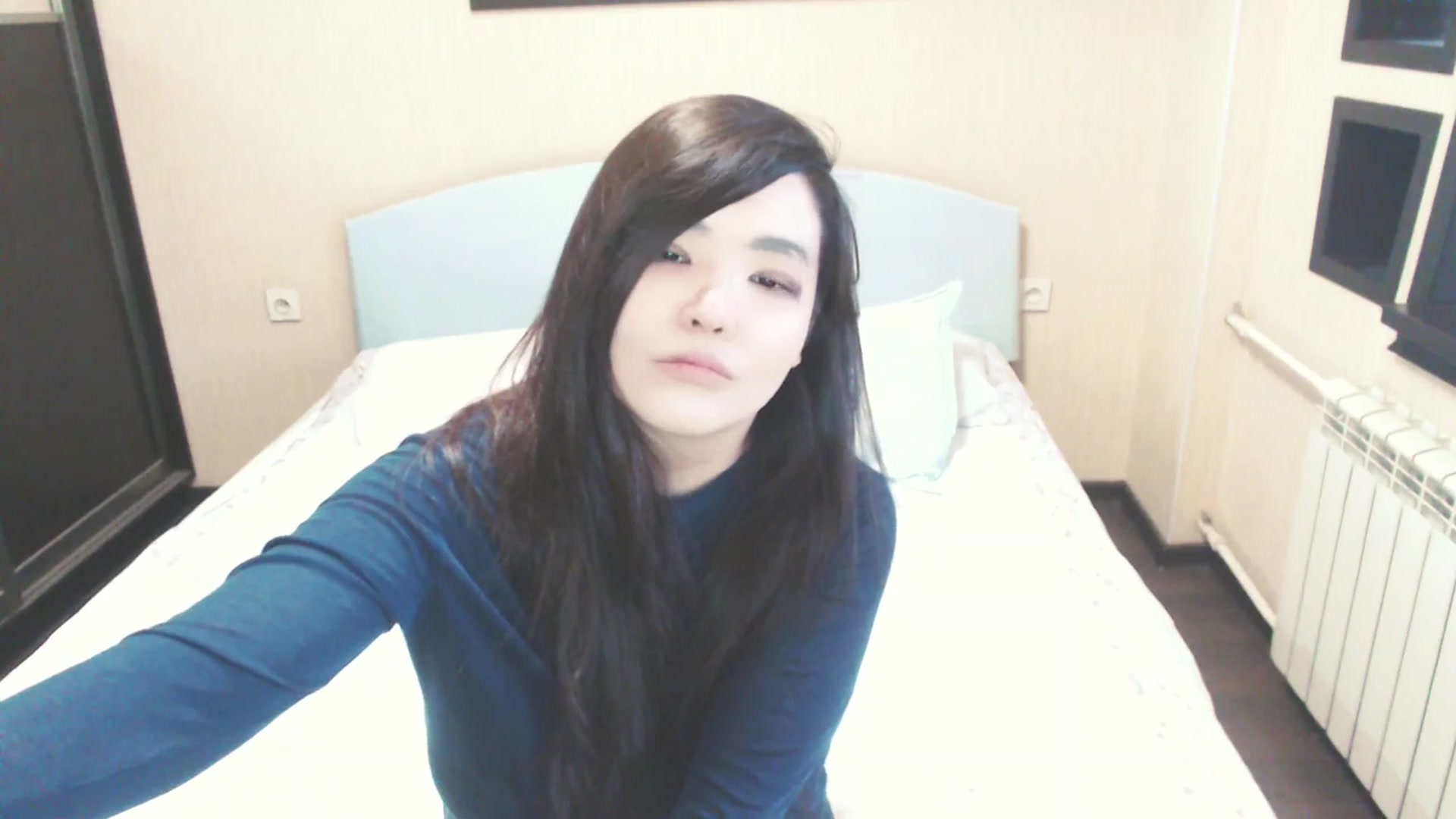 Gallery image thumbnail from AmaiSan's myfreecams stream on, 08/20/2025, 06:50 image 14 of 20