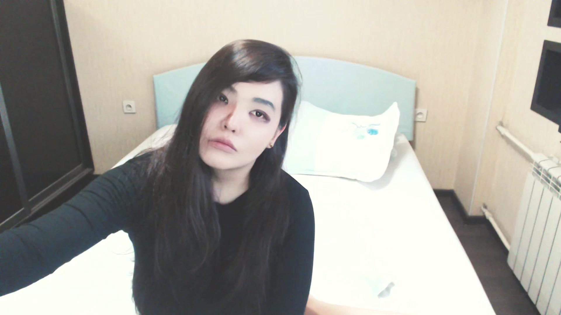 Gallery image thumbnail from AmaiSan's myfreecams stream on, 08/22/2025, 06:31 image 12 of 20