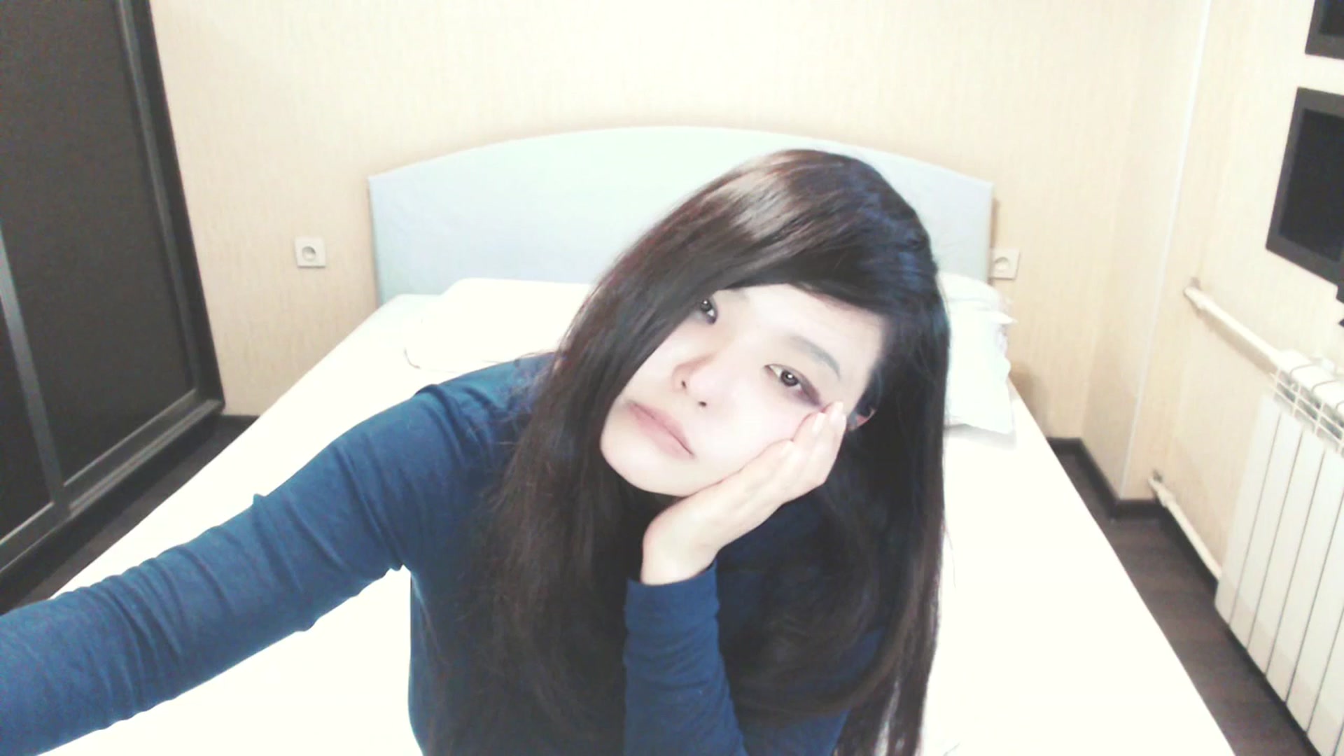 Gallery image thumbnail from AmaiSan's myfreecams stream on, 08/24/2025, 09:27 image 17 of 20